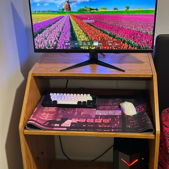 RTX 3060 Gaming Pc, 27” QHD Gaming Monitor, & Fury GT-EV3 steering wheel - Picture 7 of 7